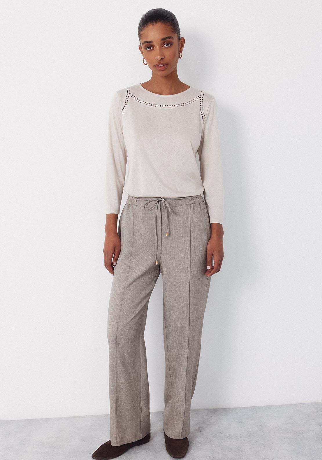 Dress Pants With Belt - Beige