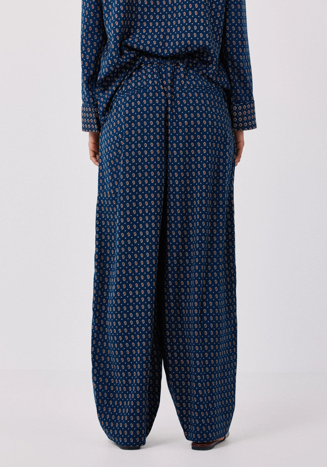 Printed Barrel Fluid Trousers - Blue Print