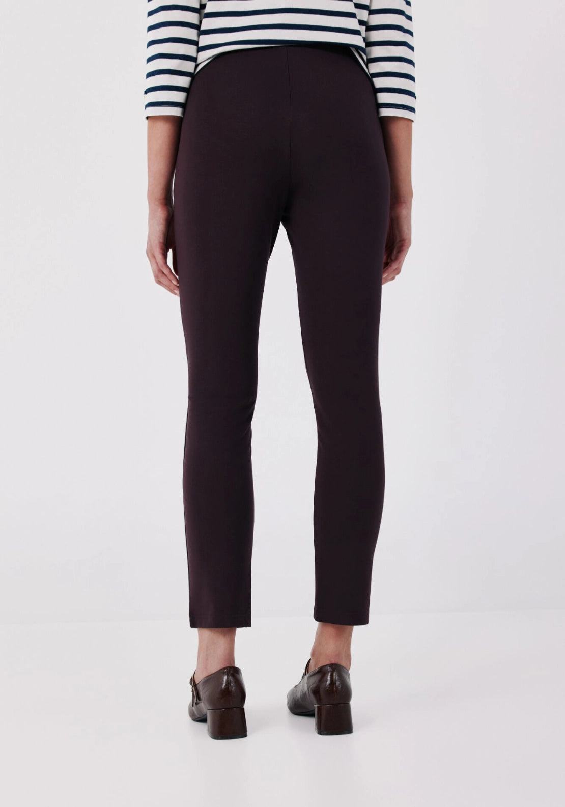 Elastic Waistband Legging With Snaps - Dark Brown