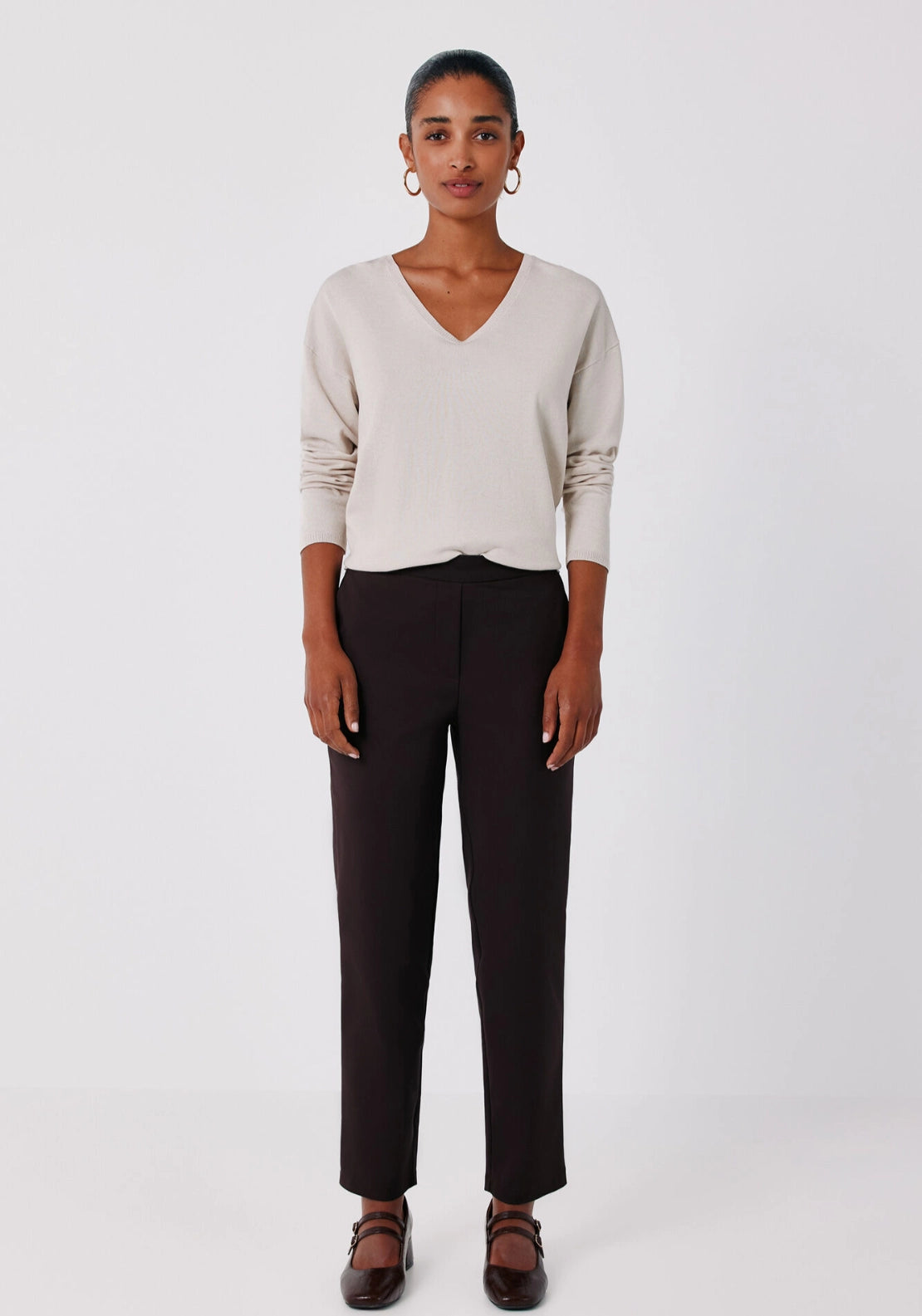 Straight Trousers With Elasticated Back - Chocolate
