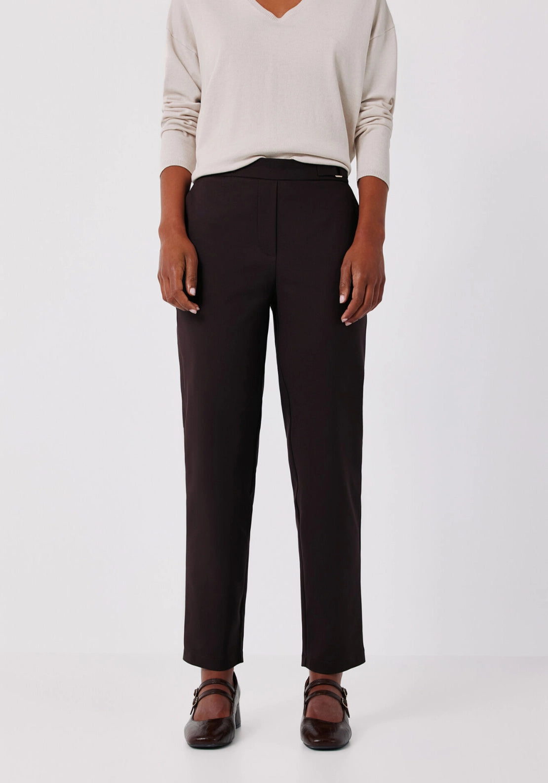 Straight Trousers With Elasticated Back - Chocolate