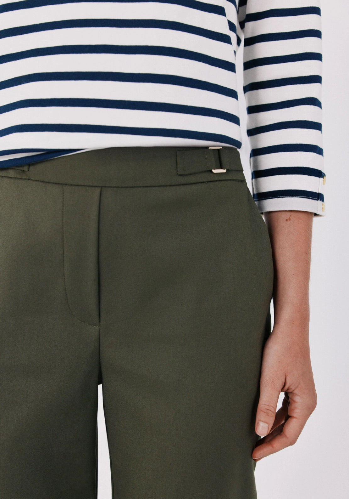 Straight Trousers With Elasticated Back - Khaki