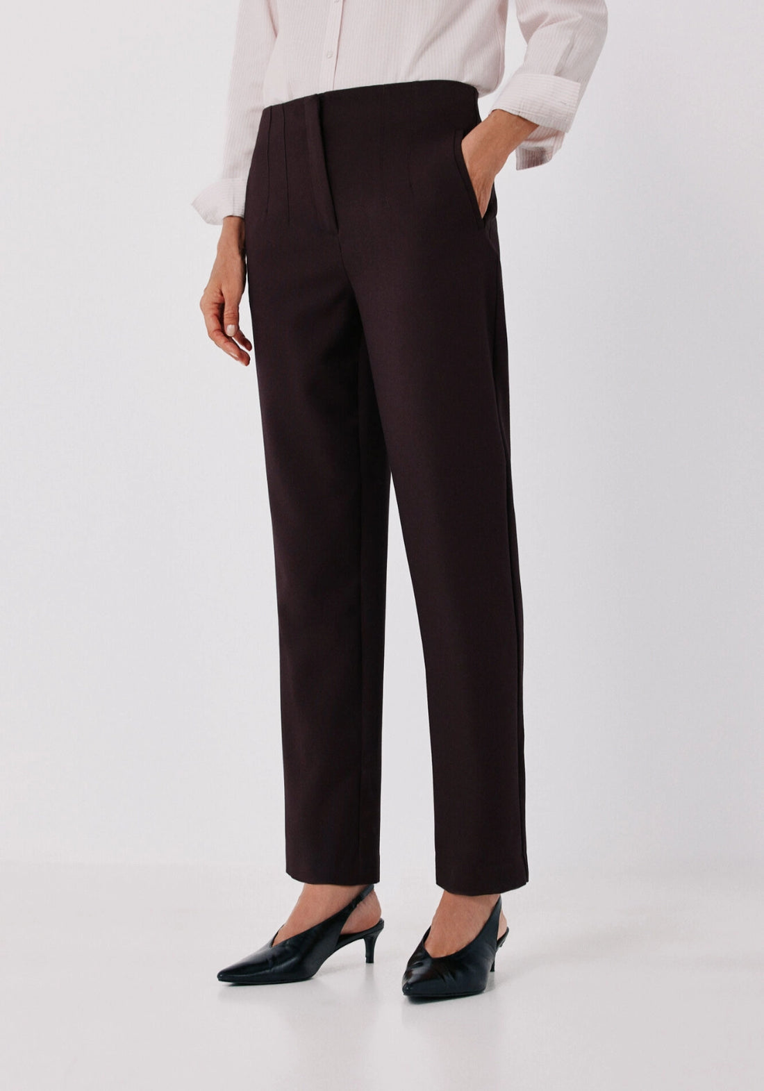 Tailored Slim Fit Trousers - Dark Brown