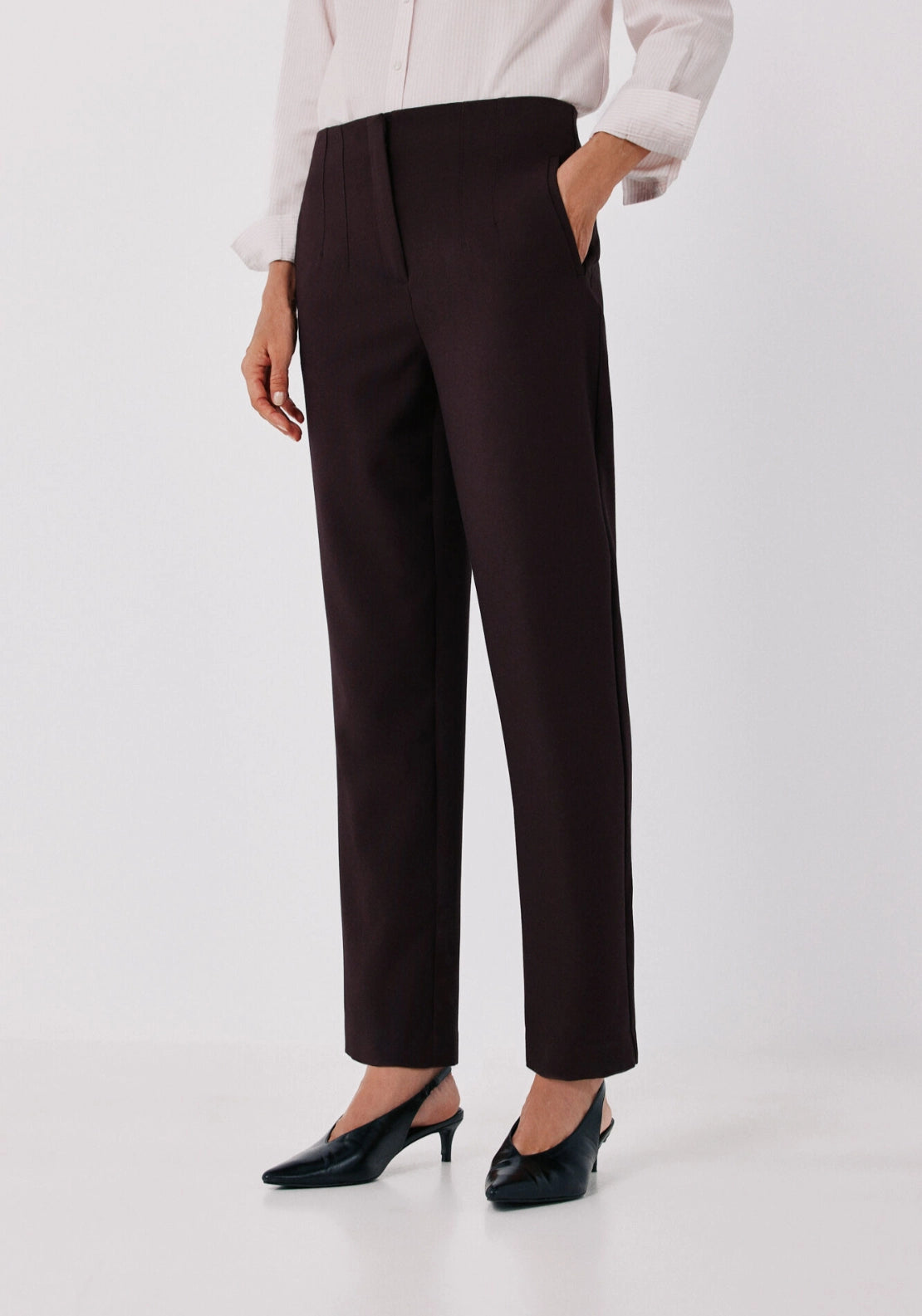 Tailored Slim Fit Trousers - Dark Brown