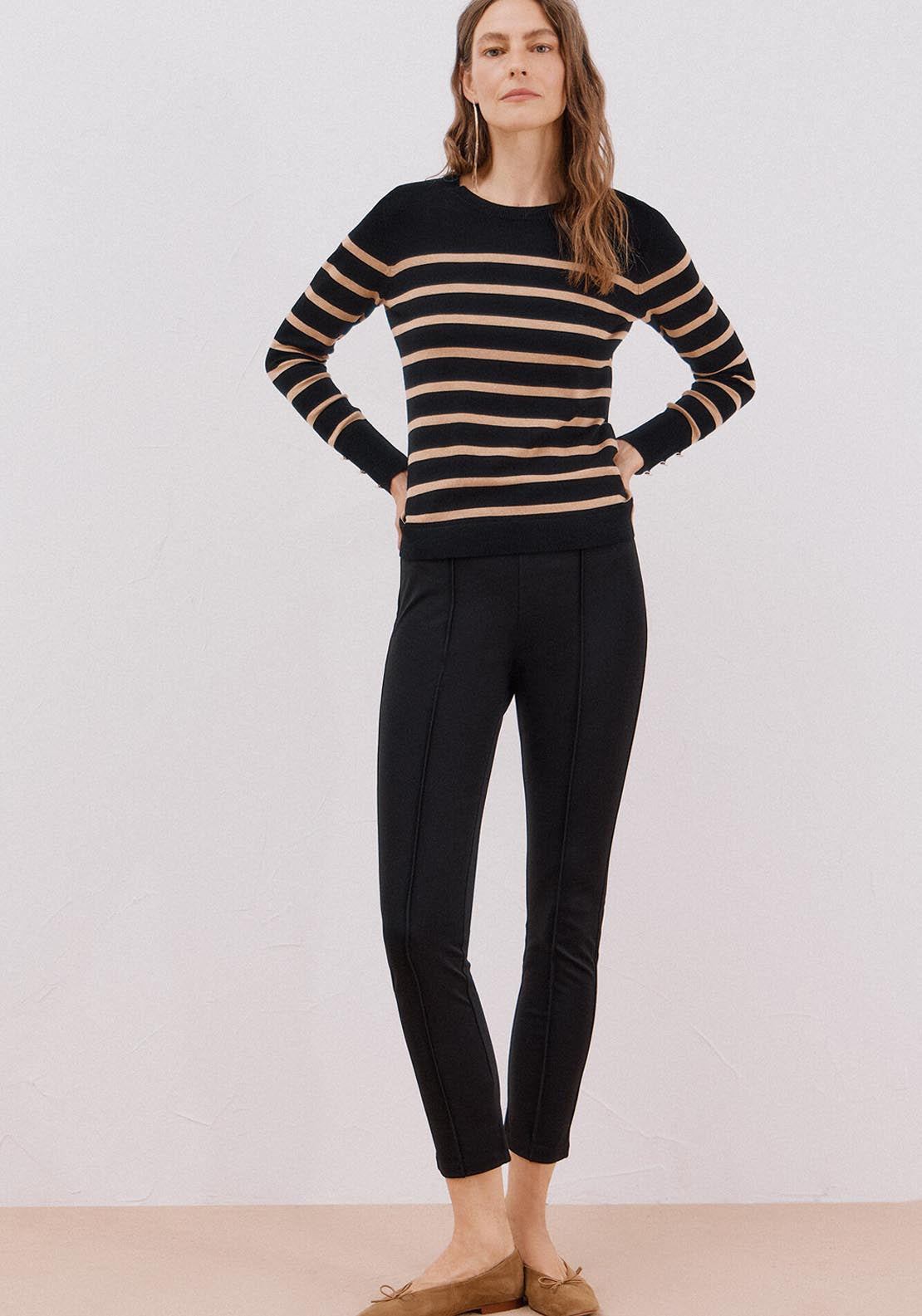 Short Sleeve Sweater - Black