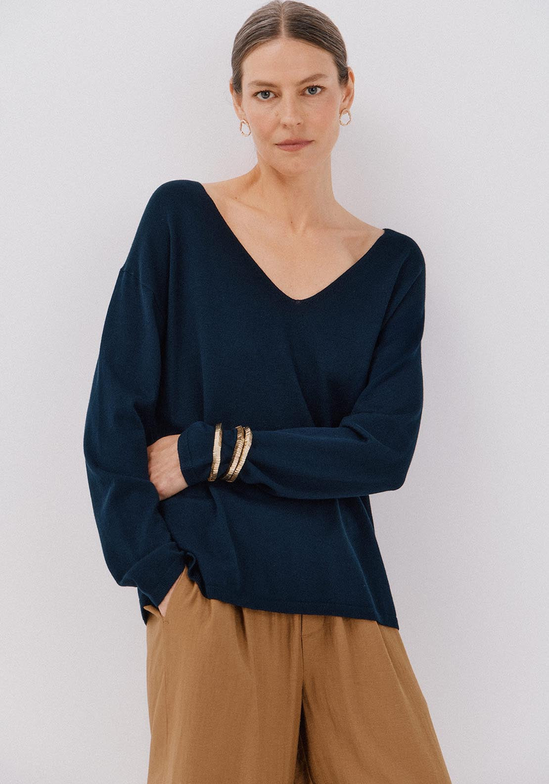 V Neck Sweater - Blue