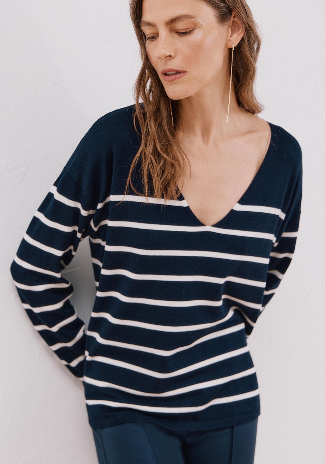 V Neck Sweater - Blue