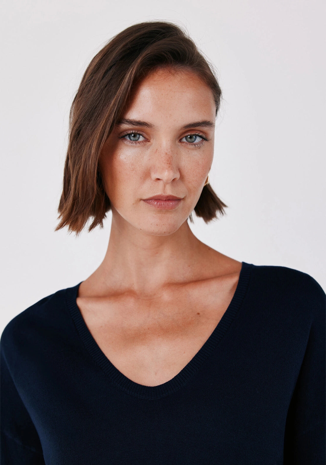 V-Neck Jumper - Navy