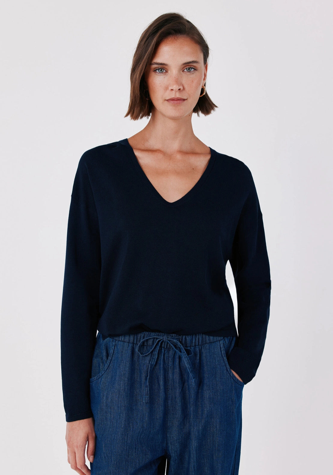 V-Neck Jumper - Navy