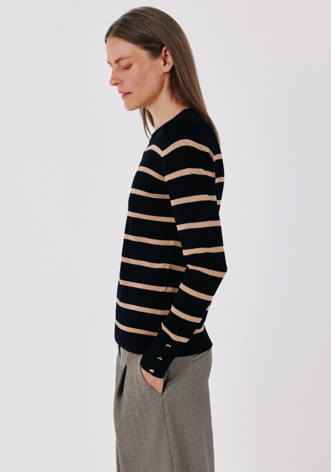 Striped Crew Neck Fine Knit Jumper - Black