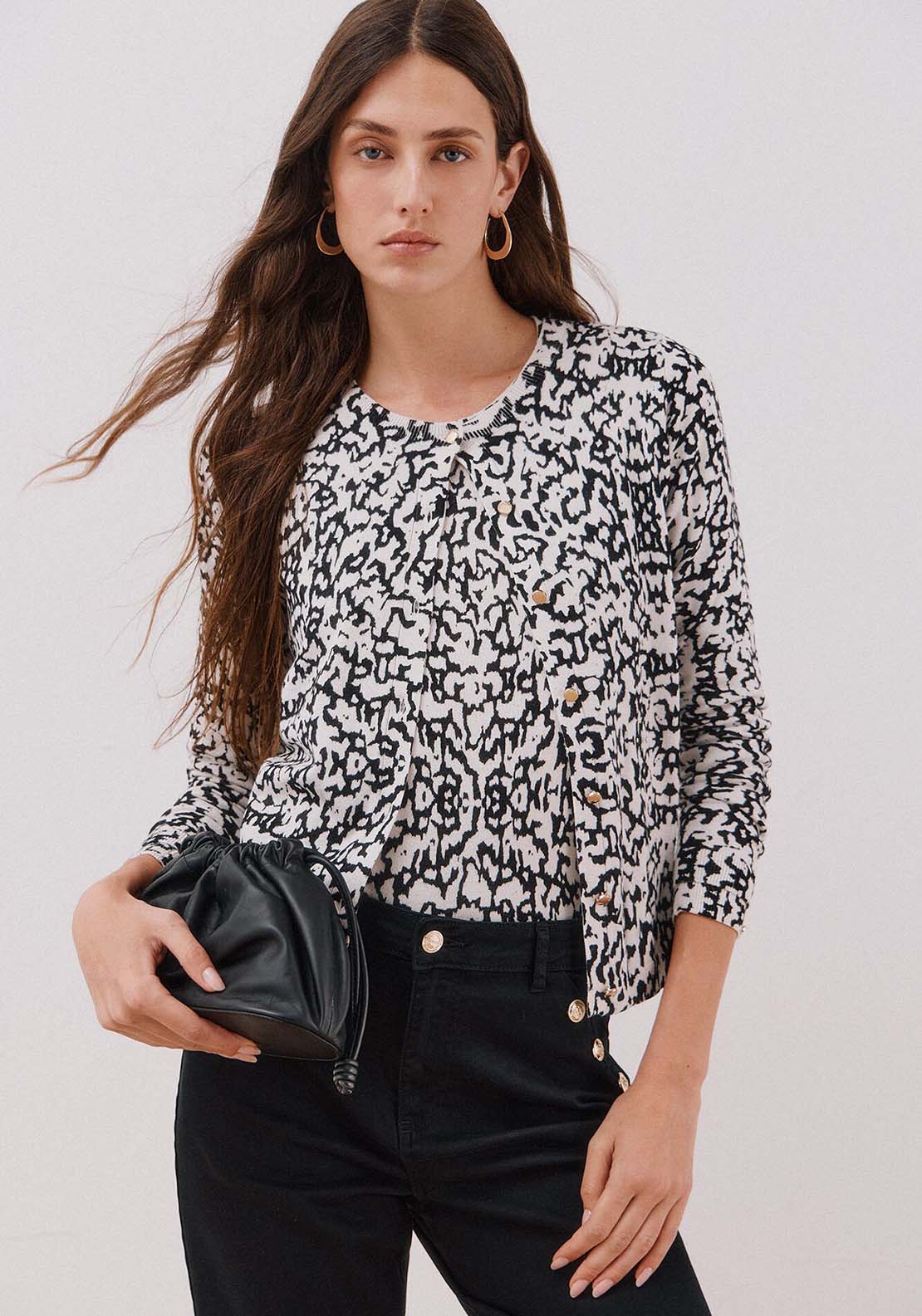 Short Sleeve Sweater - Black