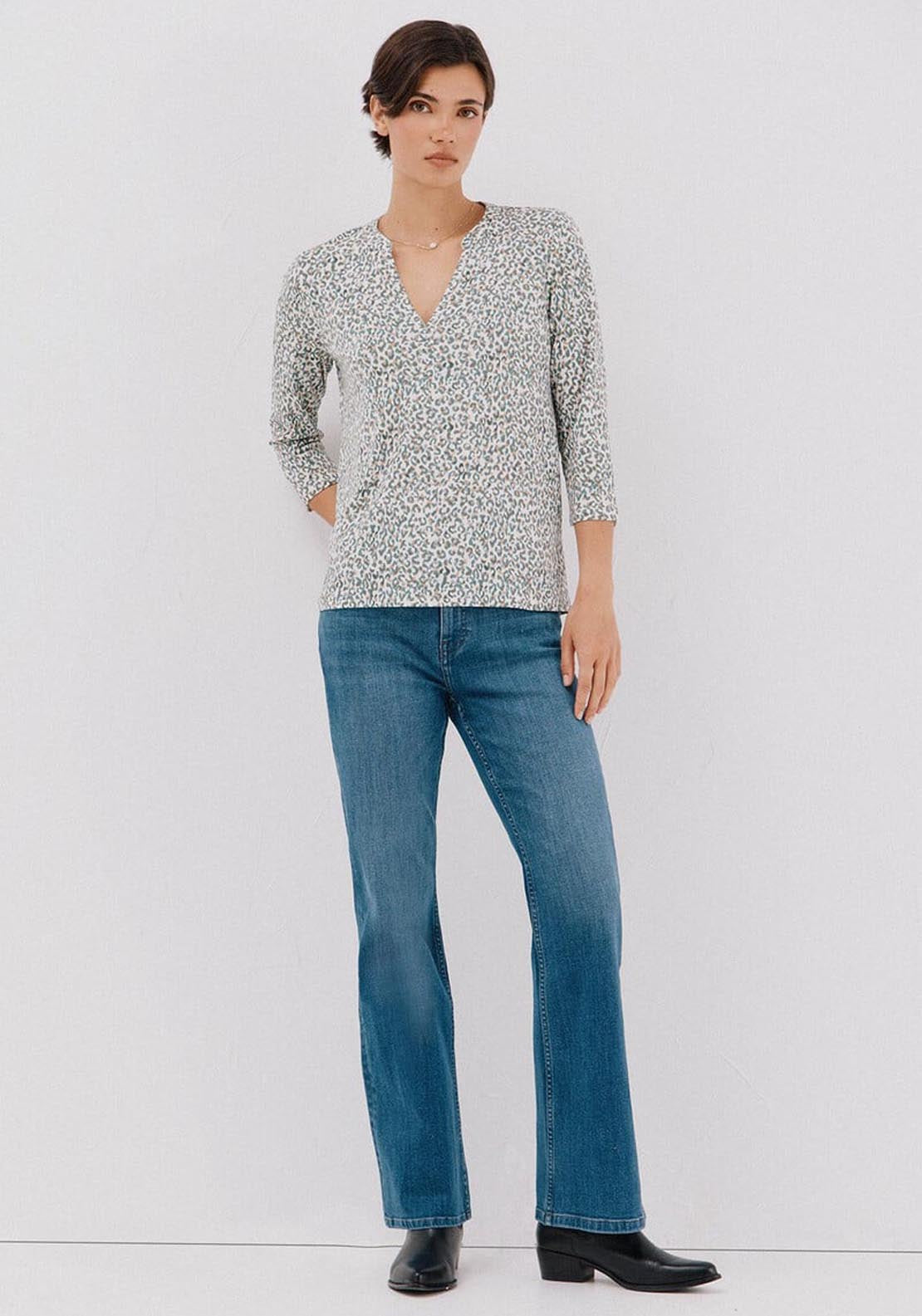Basic Mandarin Neckline Shirt - Multicolour