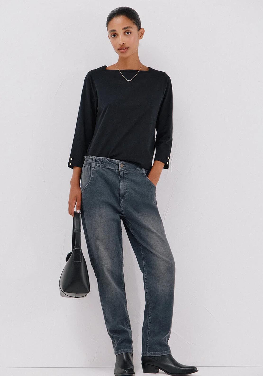 Essential Boat Neck T-Shirt - Black