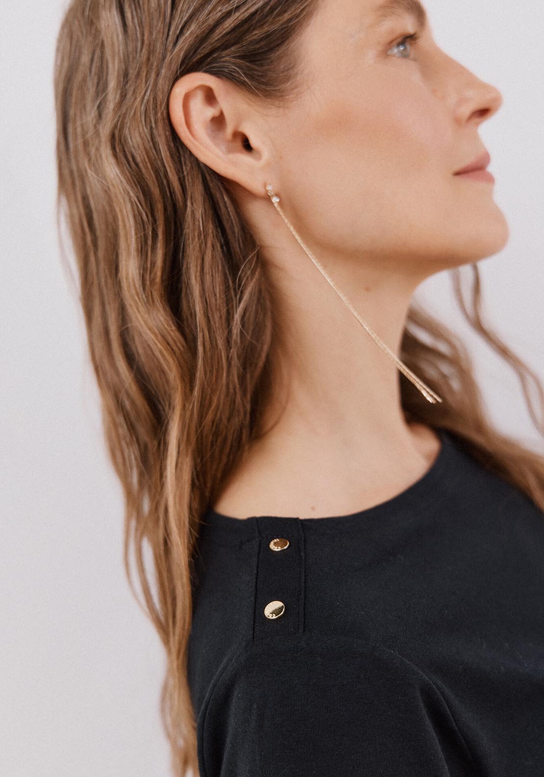 Boat Neck T-Shirt With Buttons - Black