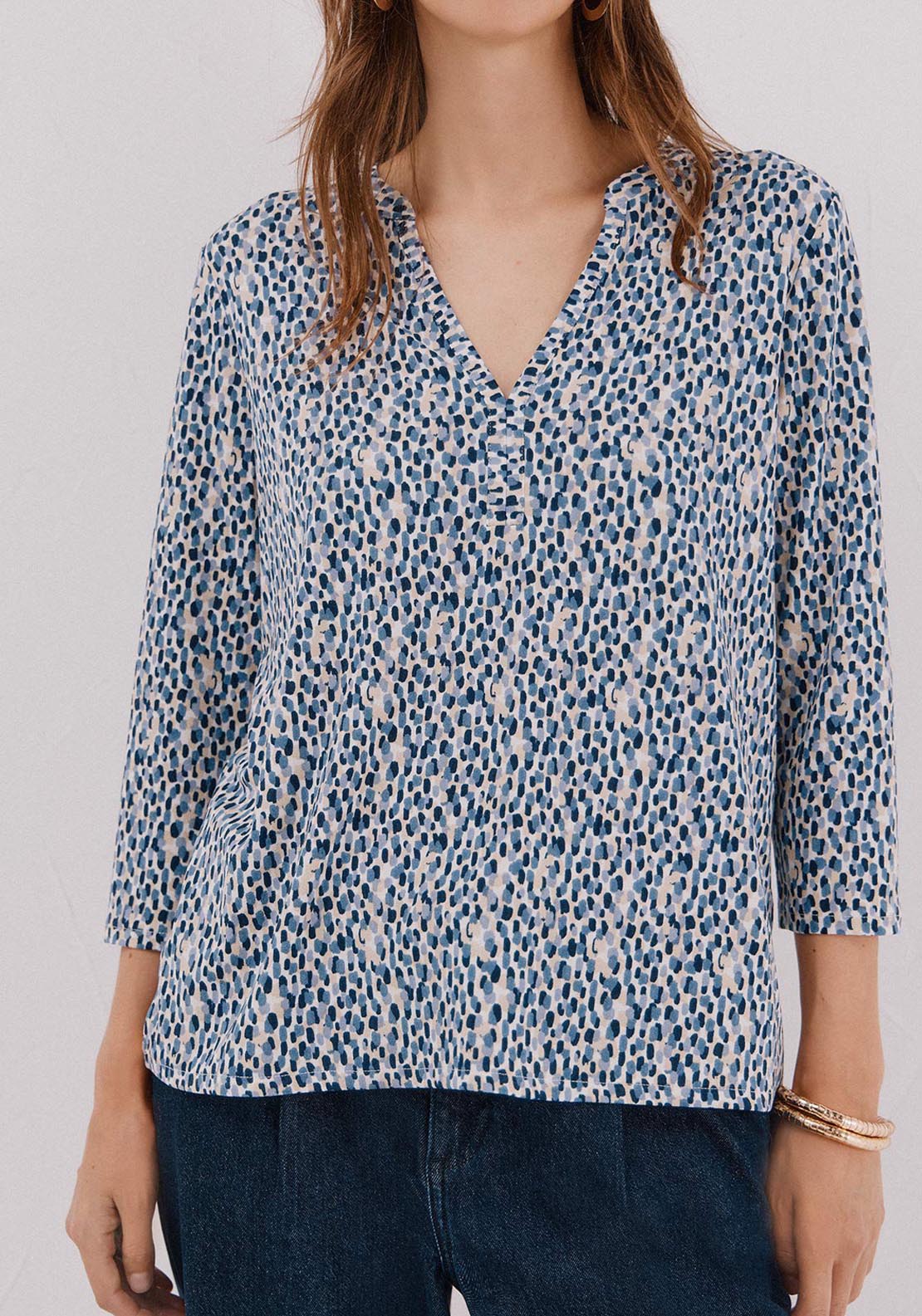 Basic Top With Mandarin Collar - Burgundy