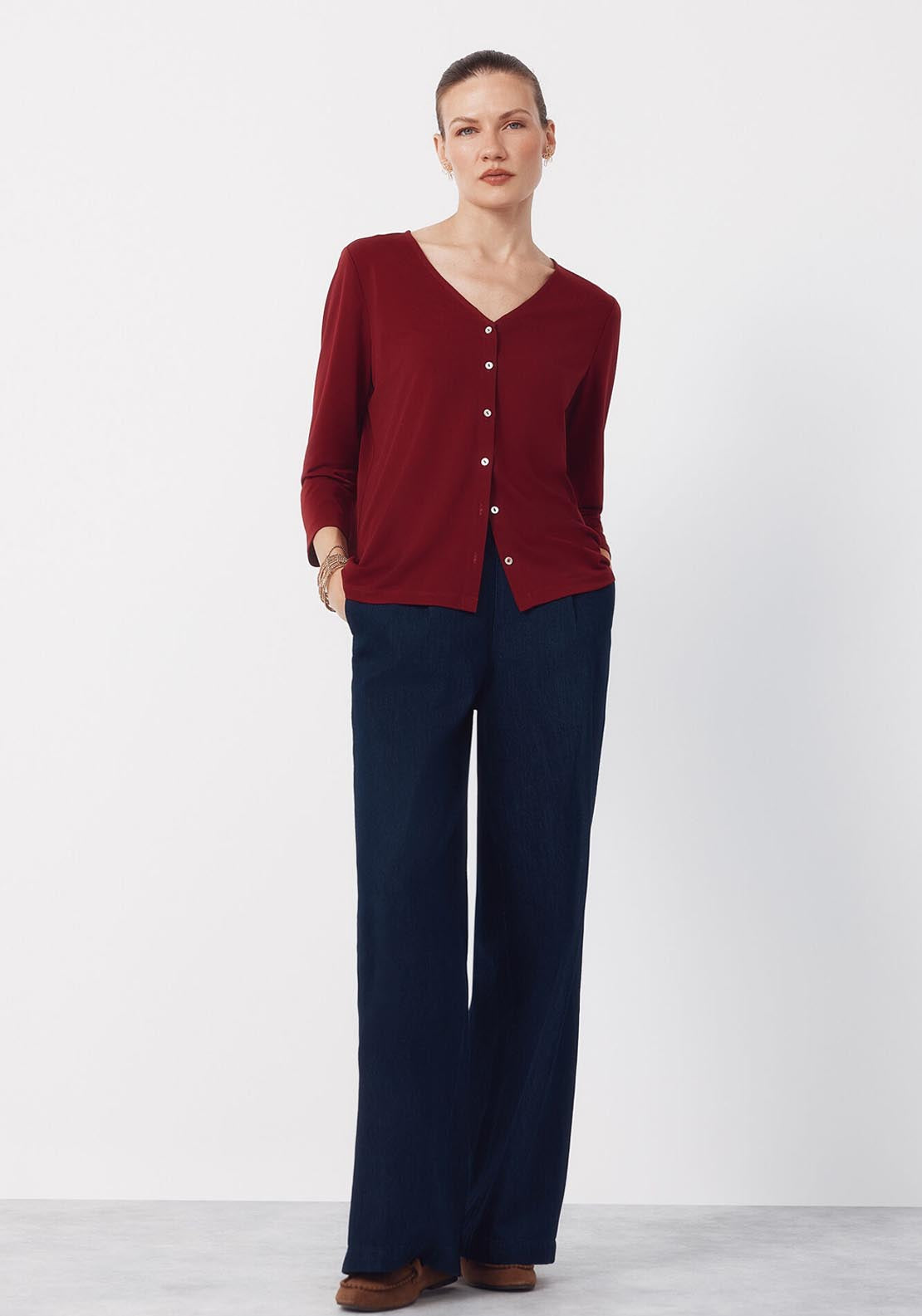 V NeckTop With Buttons - Pink