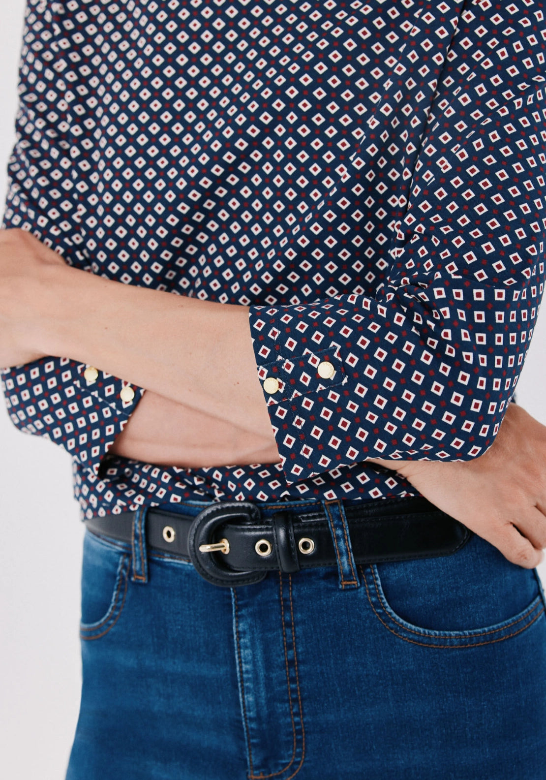 Boat Neck T-Shirt With Gold Buttons - Blue Print
