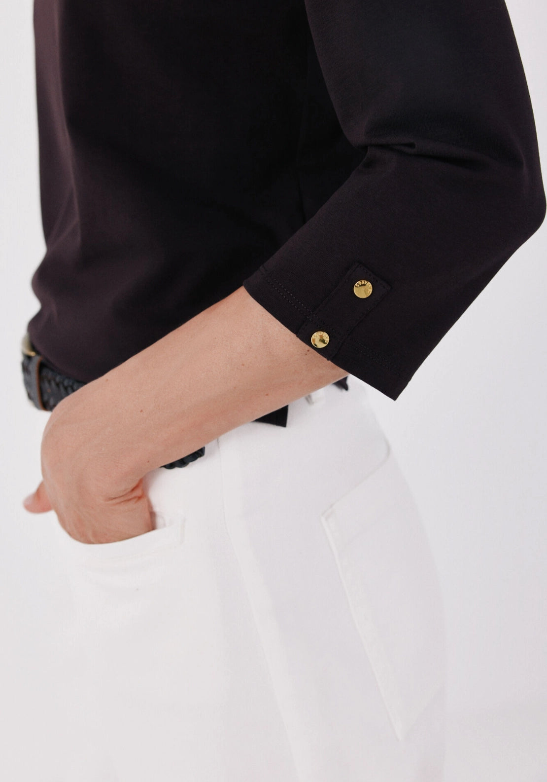 Boat Neck T-Shirt With Gold Buttons - Dark Brown