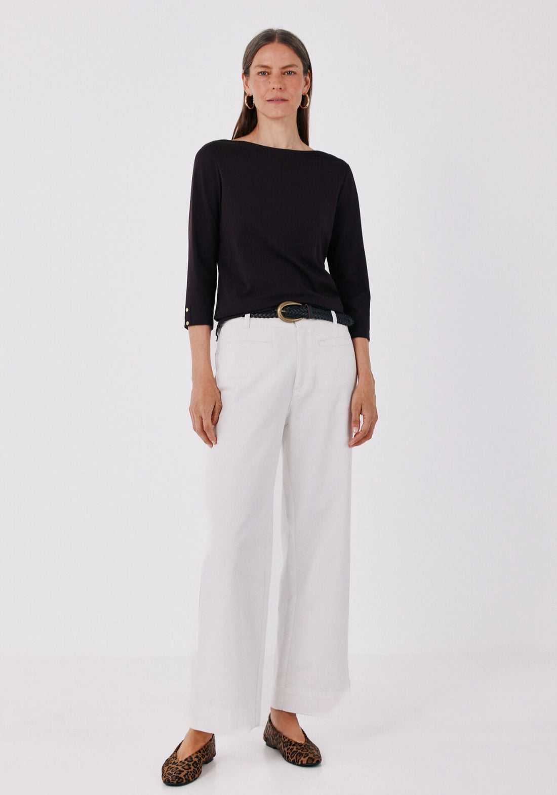 Boat Neck T-Shirt With Gold Buttons - Dark Brown