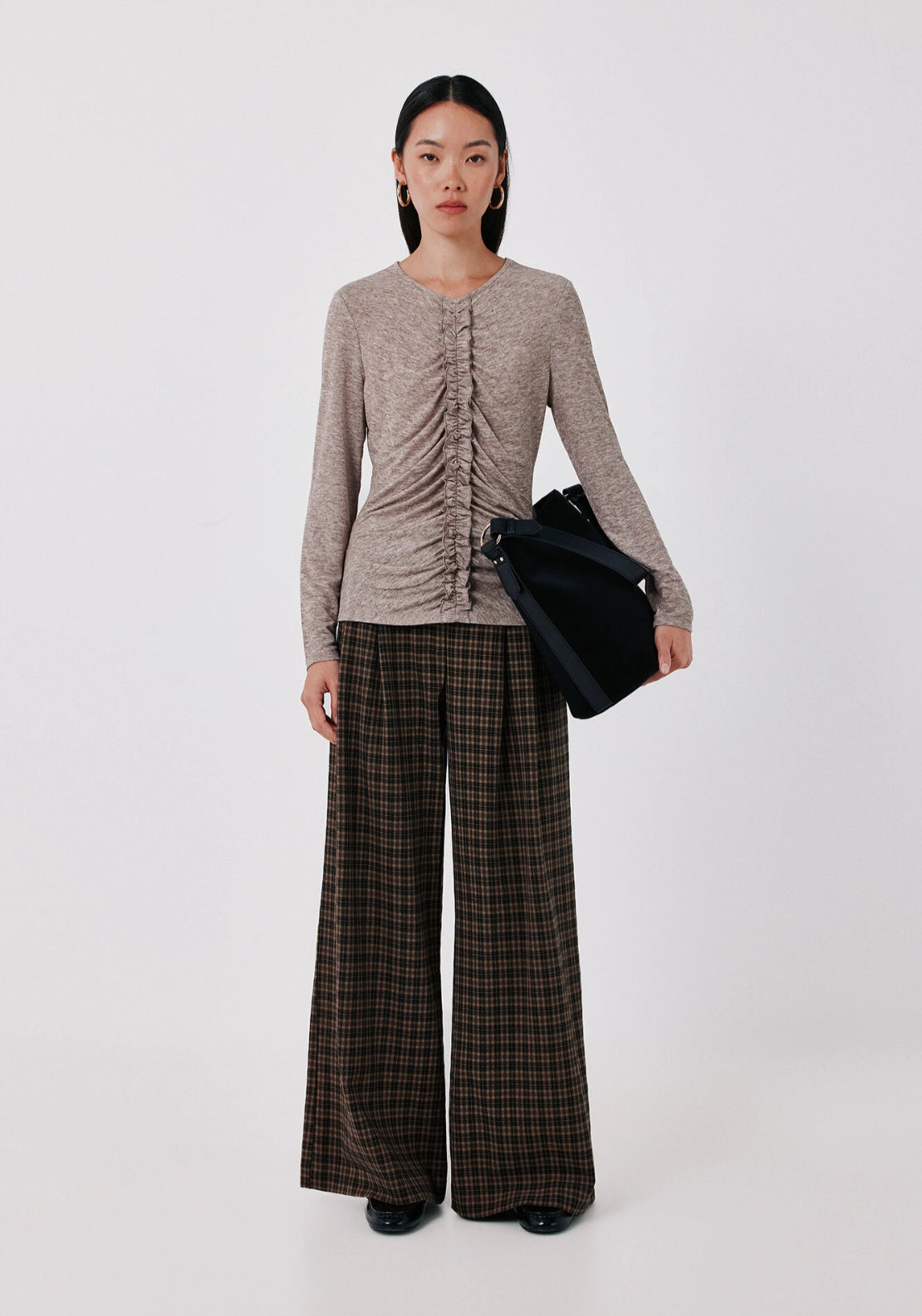 Fit Ruffle Top - Beige/camel