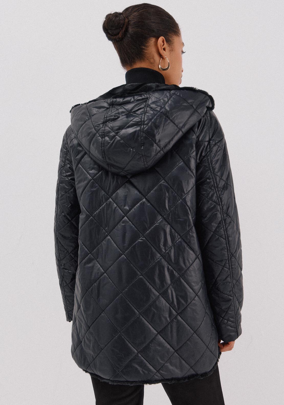 Reversible Quilted Anorak With Fur Effect - Black