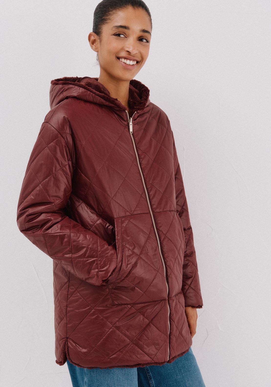 Reversible Quilted Anorak With Fur Effect - Red