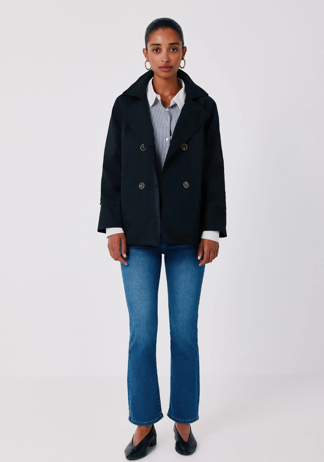Short Flared Trench - Black