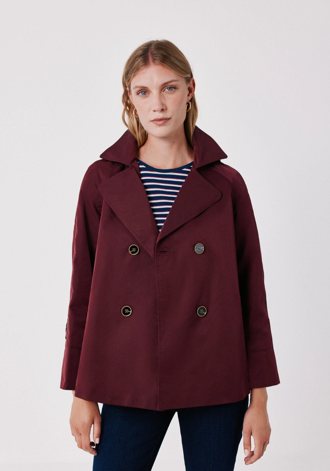 Short Flared Trench - Burgundy