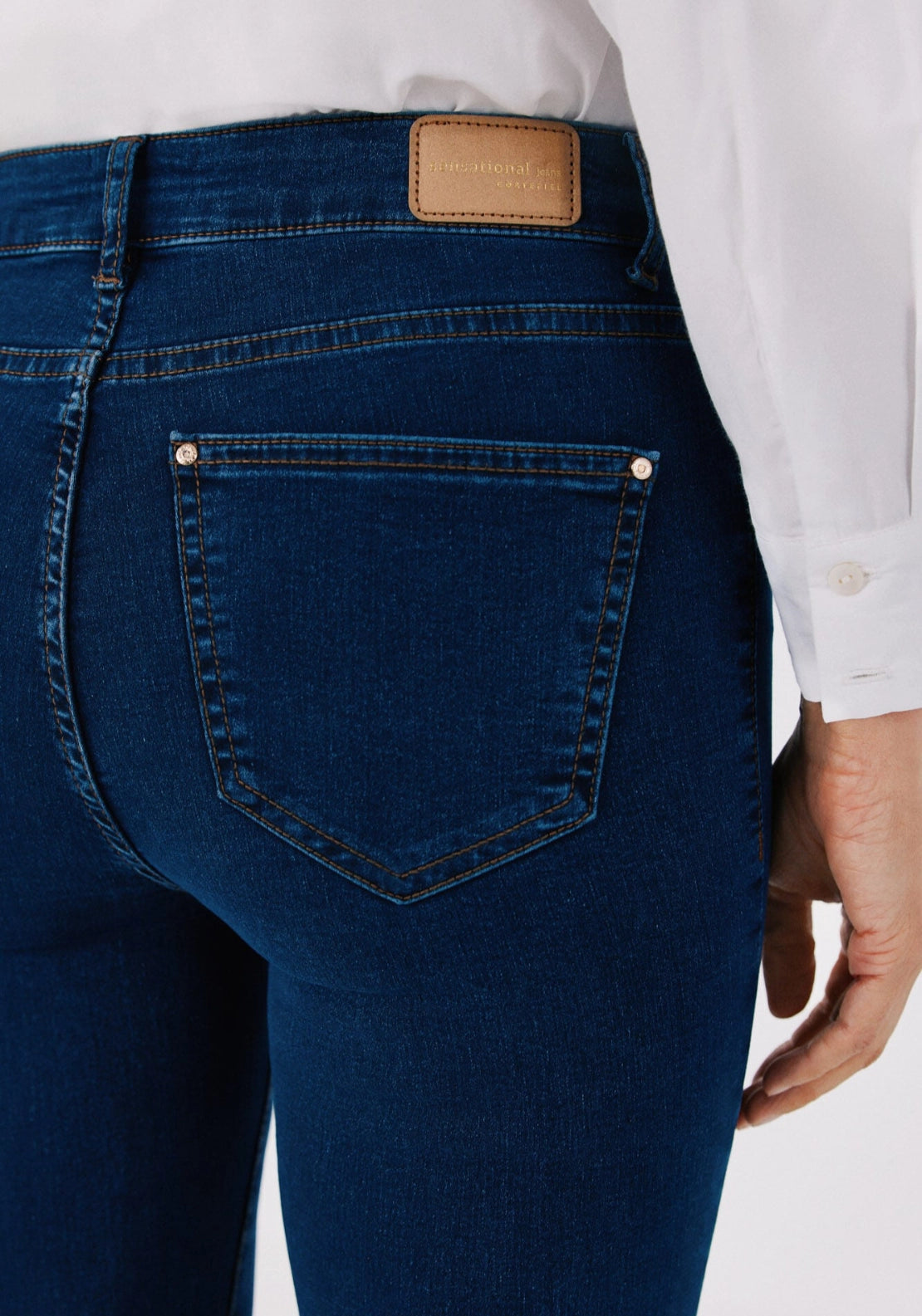 Shaping Sensational Jeans - Mid Blue