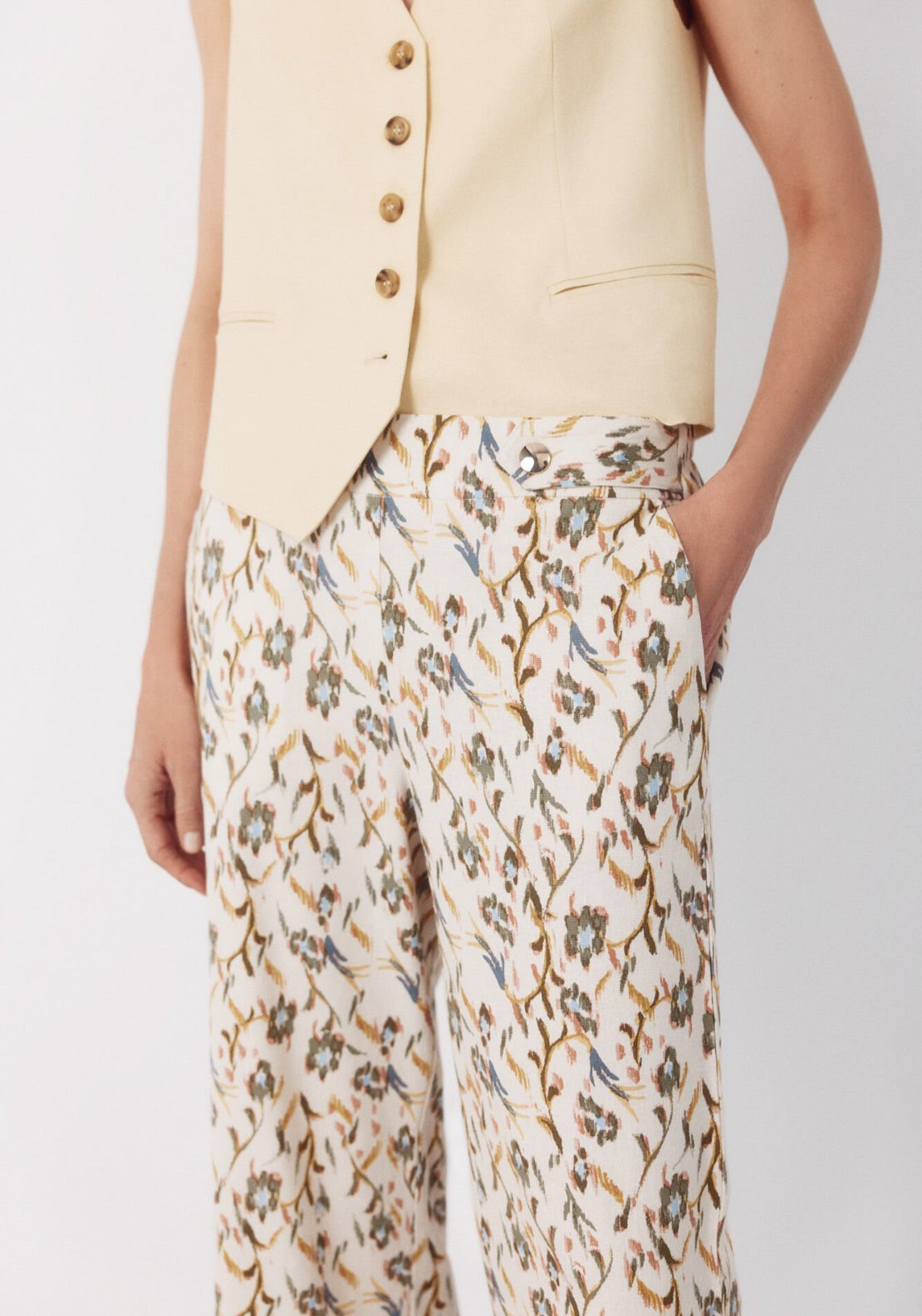 Cortefiel Linen Trousers With Gold Buttons - Multicolour 4 Shaws Department Stores