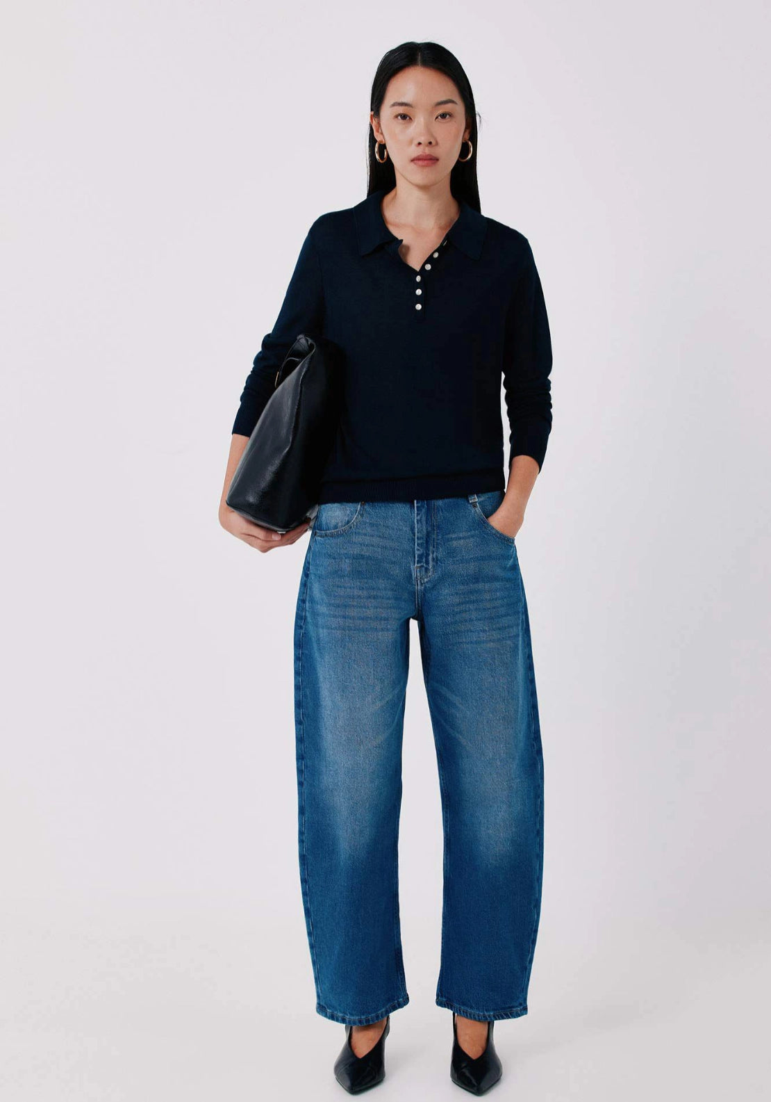 Hi Rise Barrel Jeans - Medium Blue