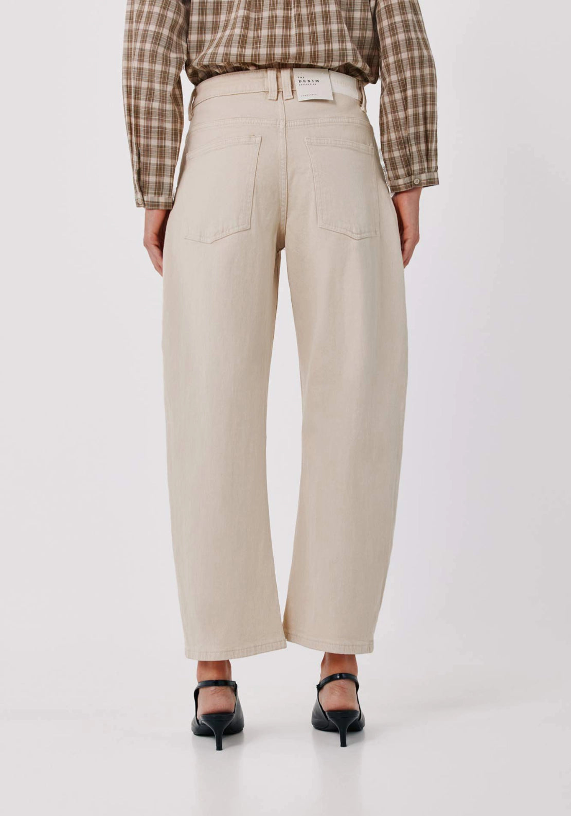 Hi Rise Barrel Jeans - Tan