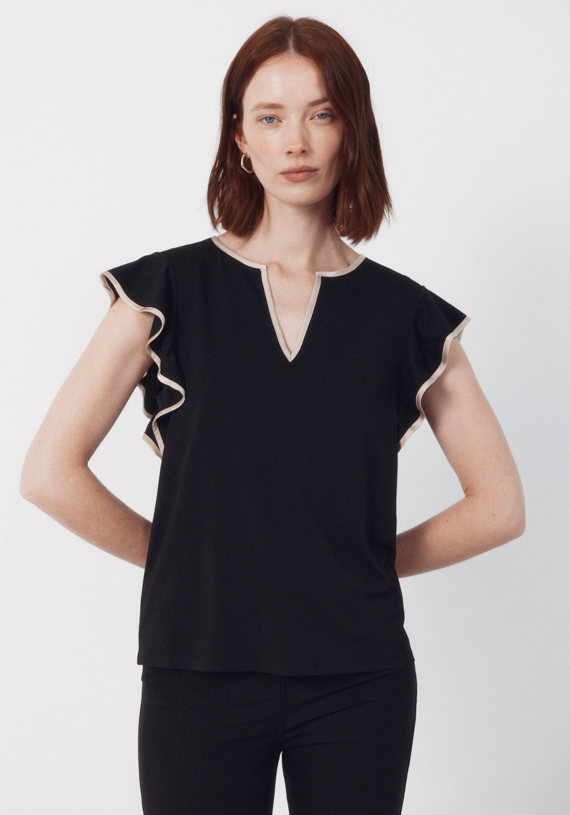 Contrasting Piping Jersey-Knit Top - Black