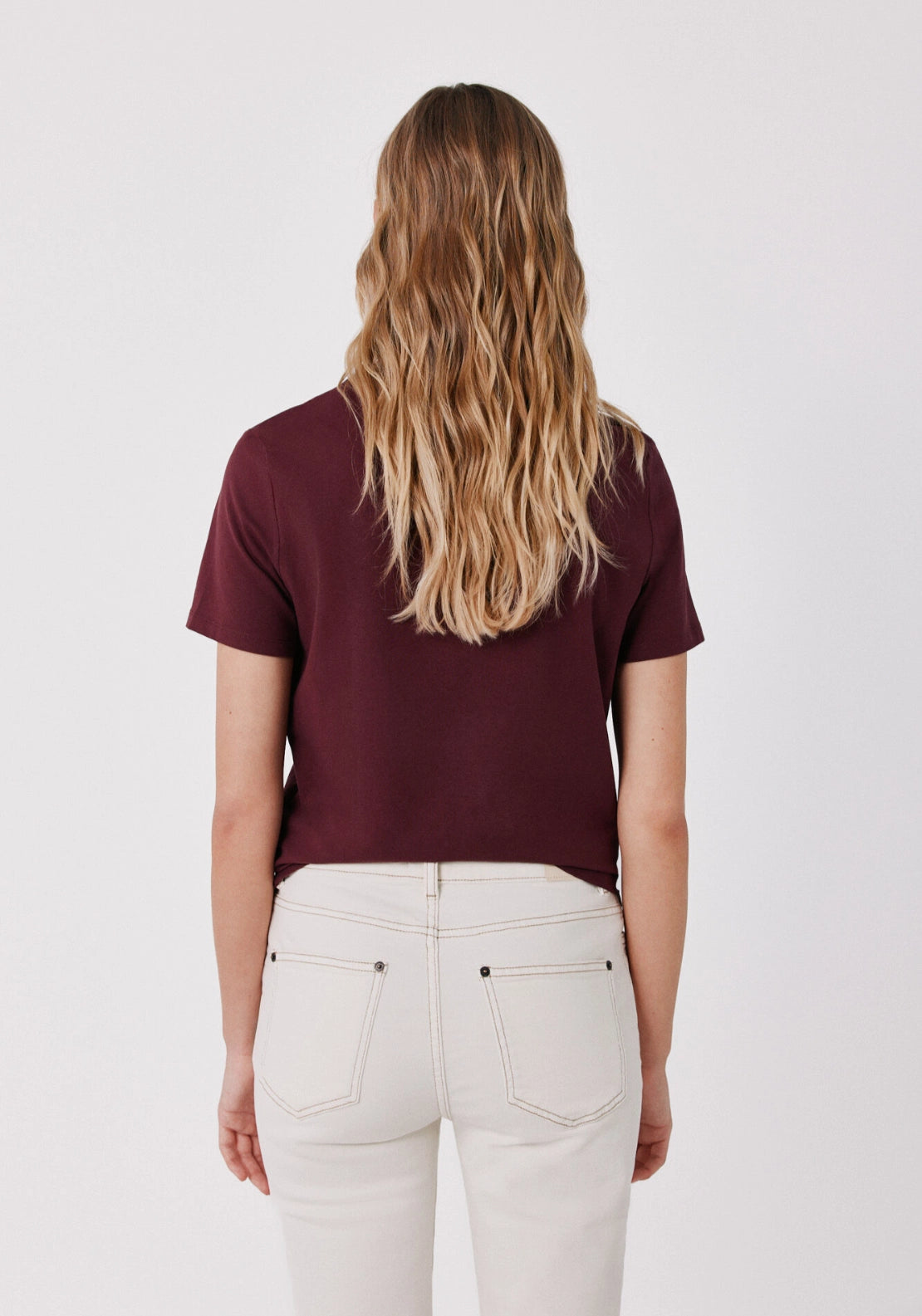 Gold button basic T-shirt - Maroon