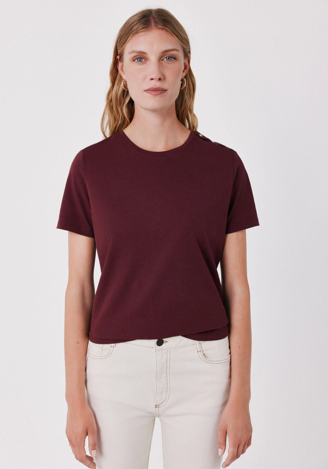 Gold button basic T-shirt - Maroon