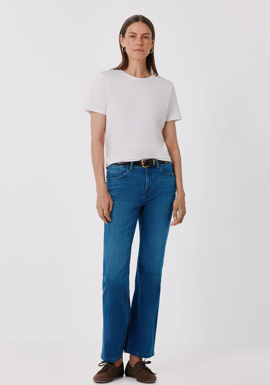 Gold button basic T-shirt - White