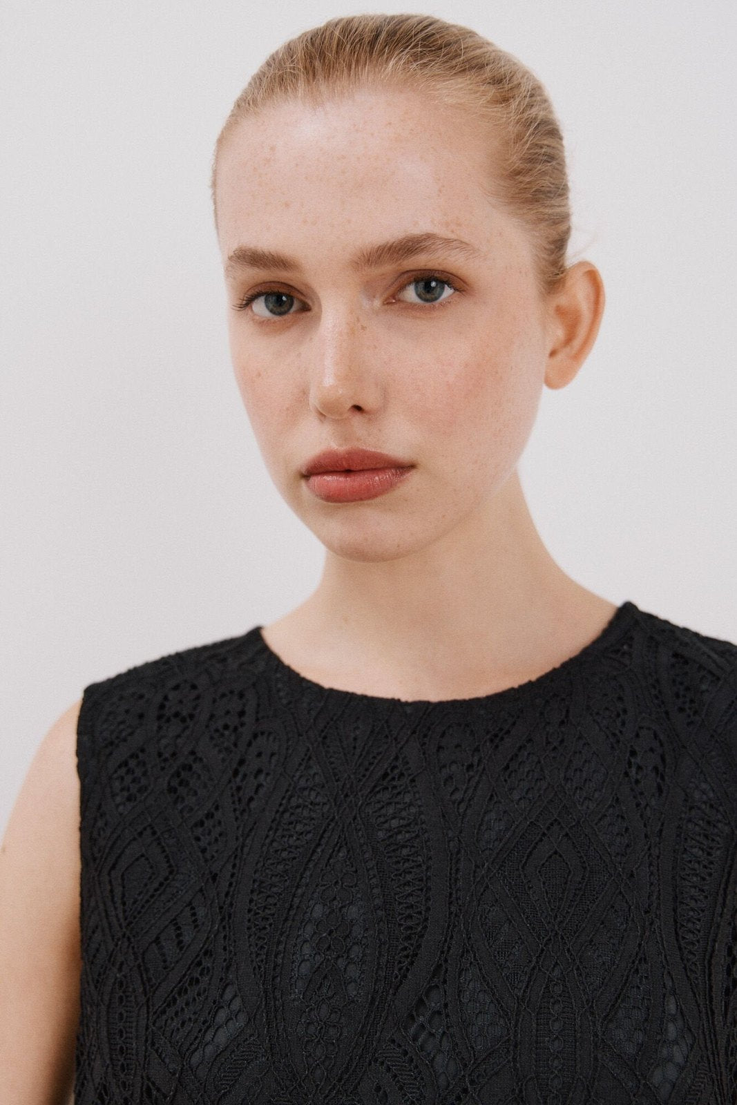 Cortefiel Top Guipur - Black 4 Shaws Department Stores