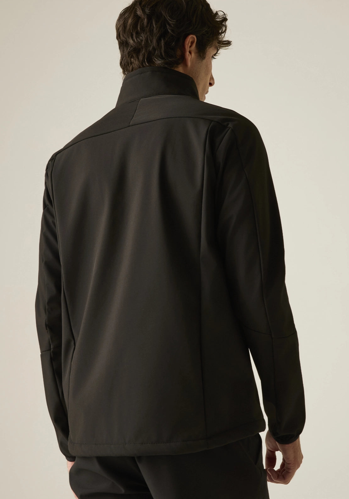 Mountdale Softshell - Black