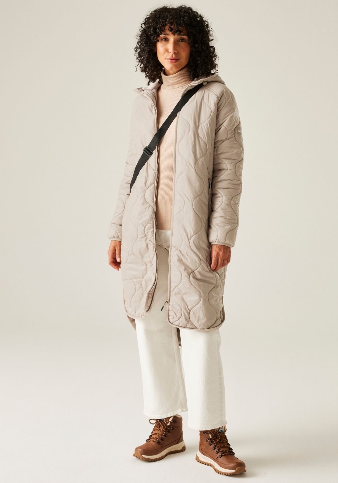 Triea Insulated Jacket - Soft Taupe