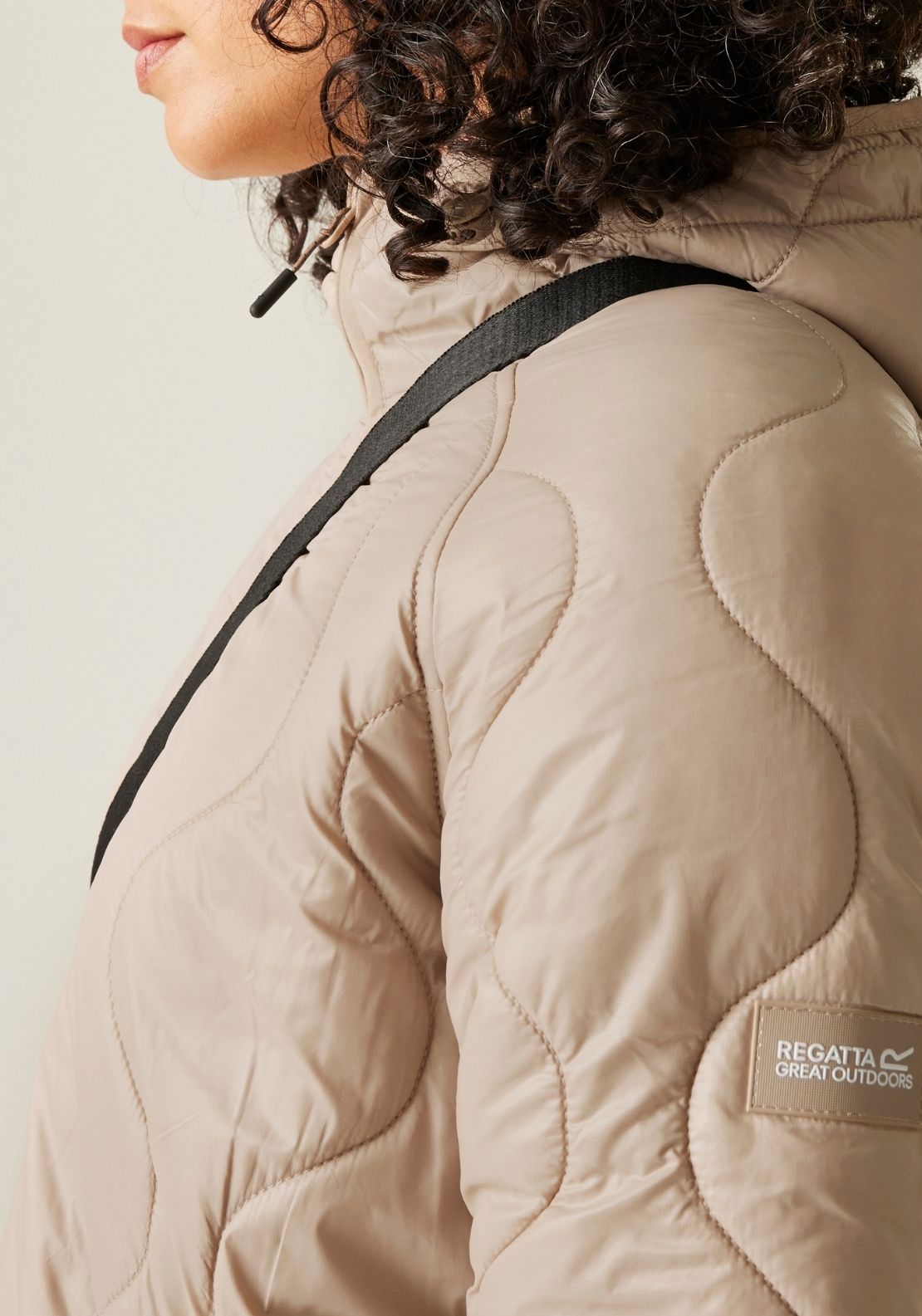 Triea Insulated Jacket - Soft Taupe