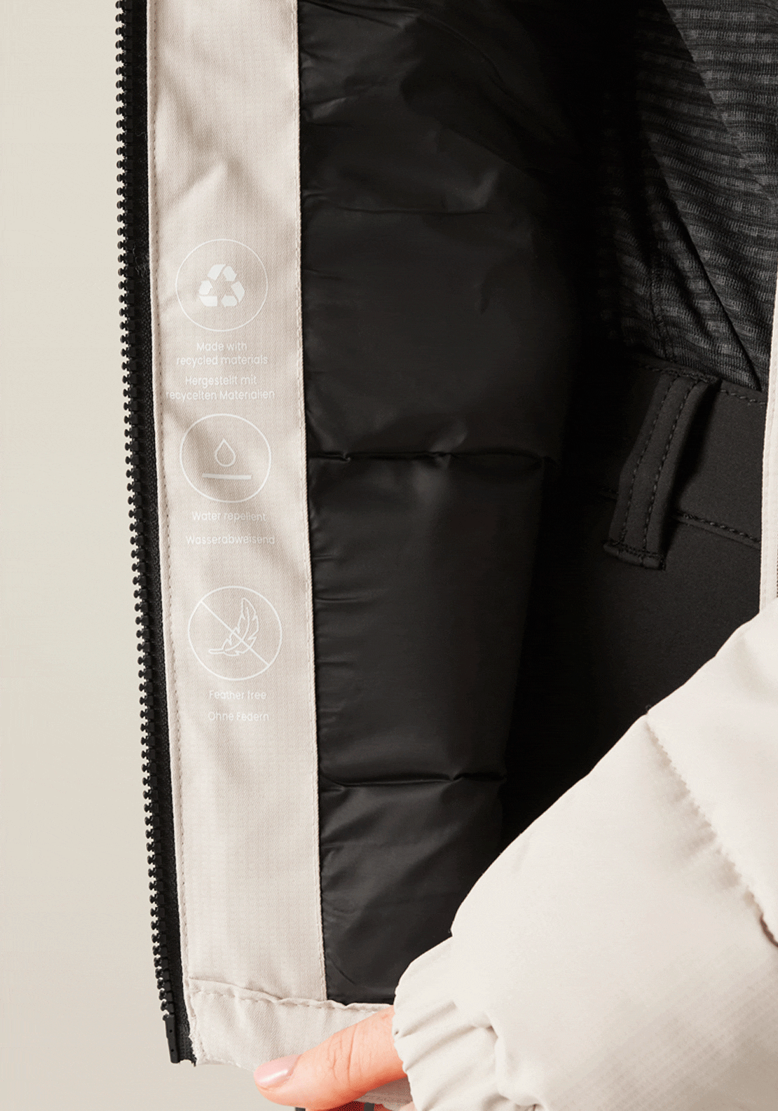 Regatta Aldthorn Insulated Jacket - Perfpale/blk 5 Shaws Department Stores