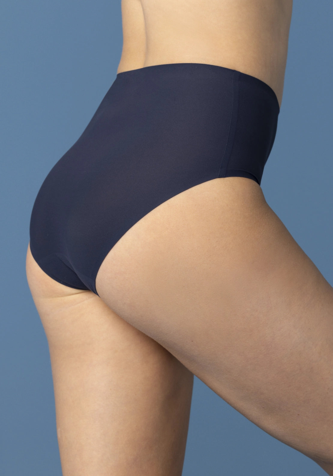 Smoothease Invisible Stretch Full Brief - Beige