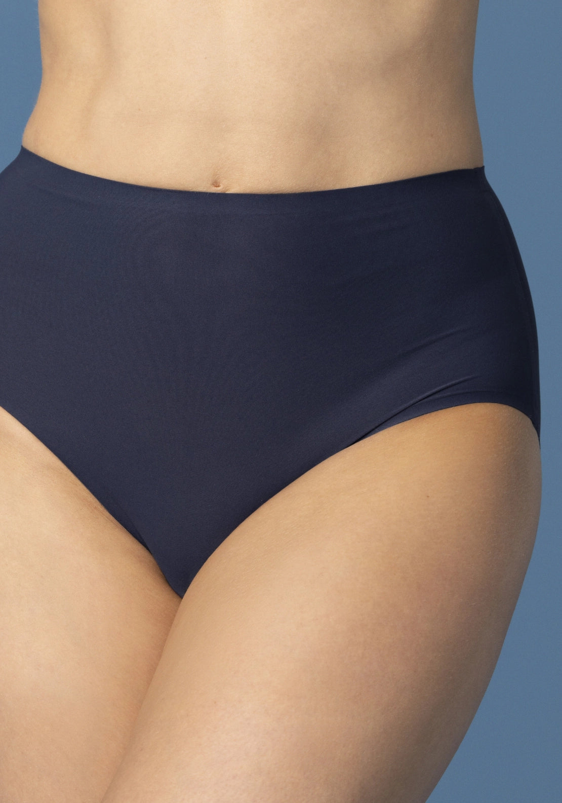 Smoothease Invisible Stretch Full Brief - Beige