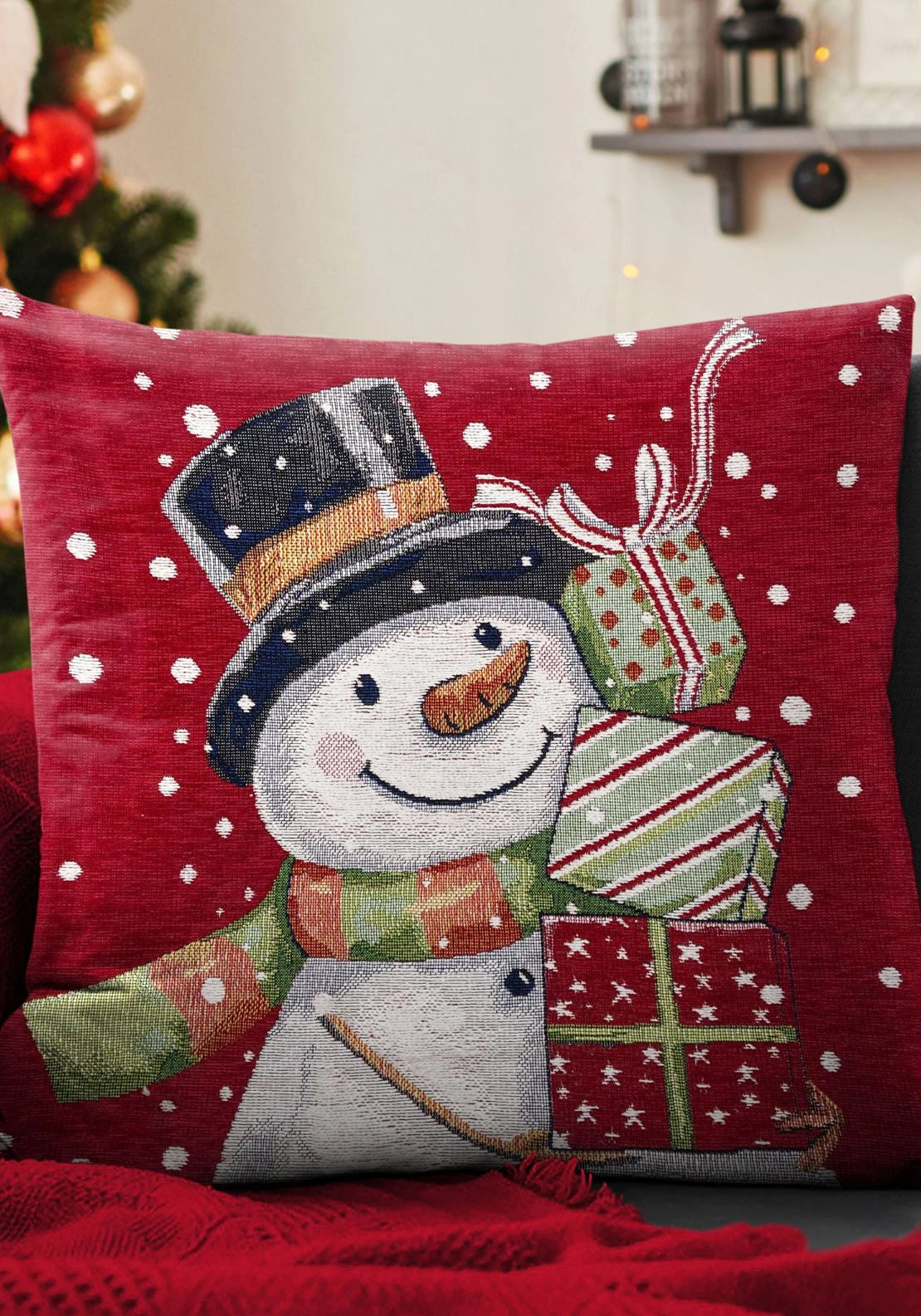 Chenille Christmas Cushion - Snowmnan