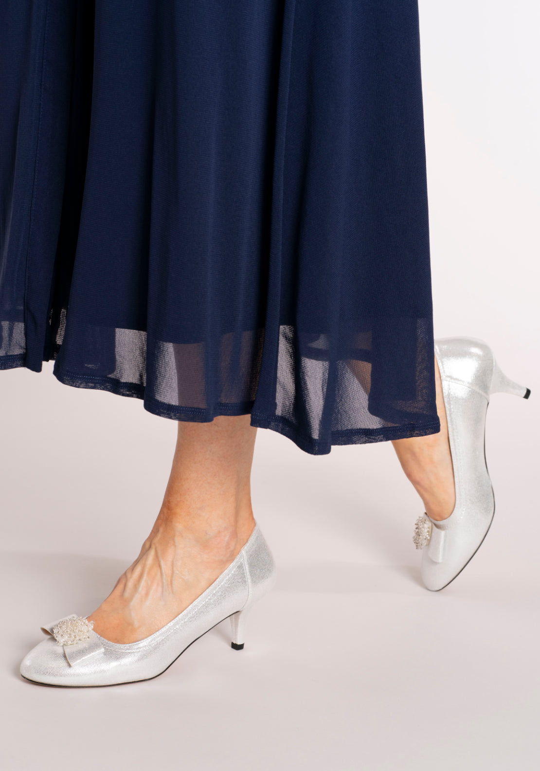 Sorento Gran Low Heel Court With Bow - Silver Shimmer 7 Shaws Department Stores