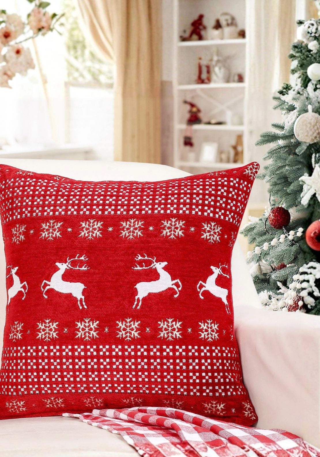 Chenille Christmas Cushion - Beige