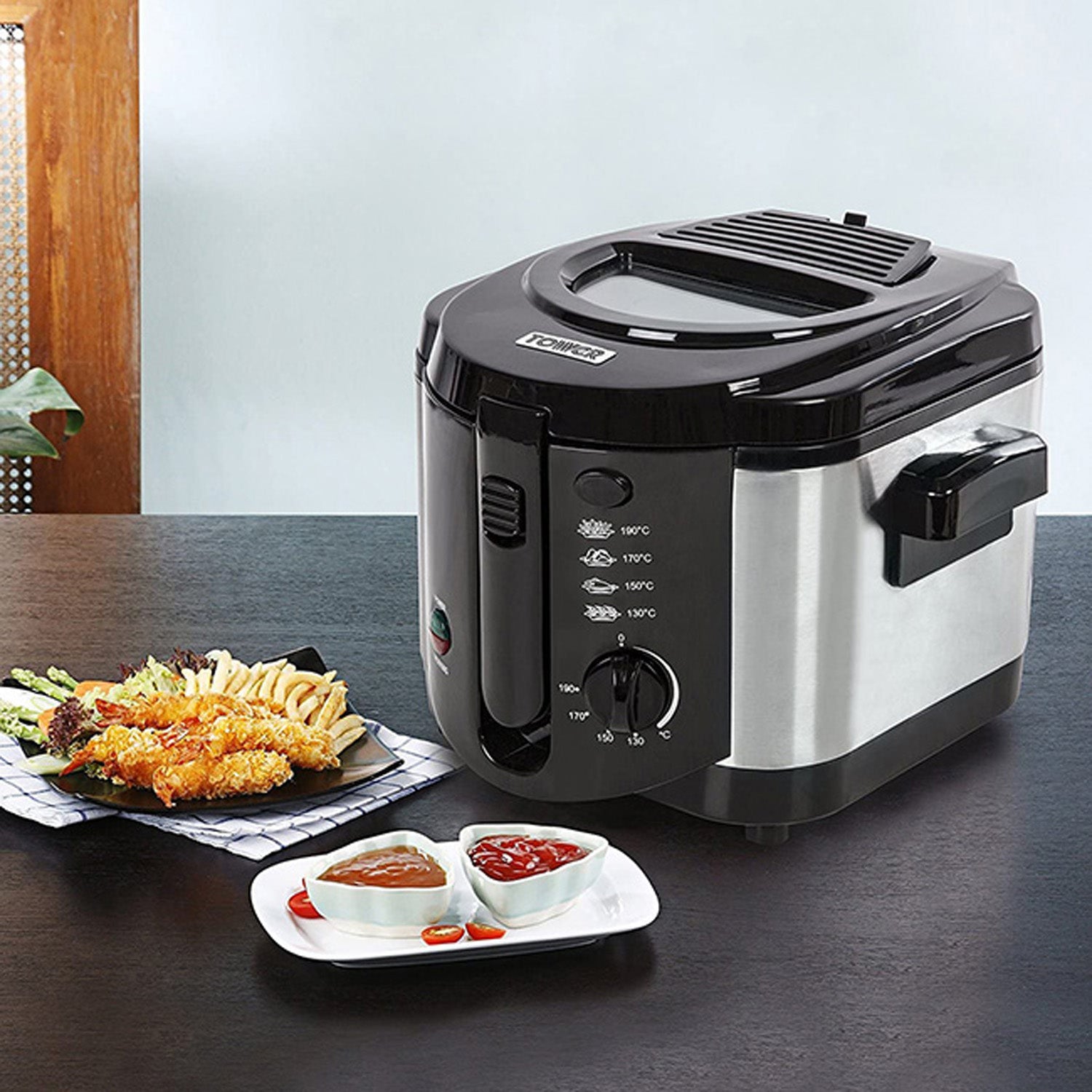 Tower 1500W 2 Litre Deep Fryer - Black 1 Shaws Department Stores