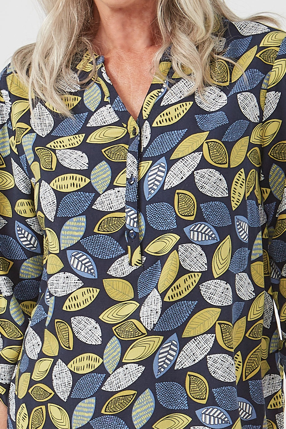 Tigiwear Mixed Leaf Notch 1 Shaws Department Stores