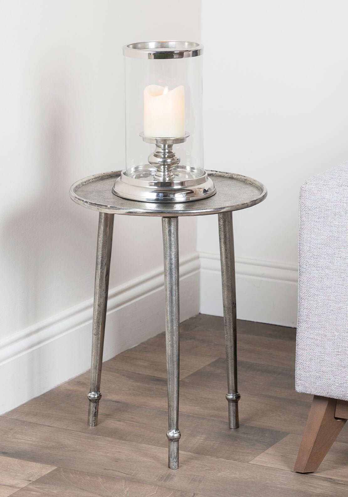 The Home Collection Everly Side Table Antique 2 Shaws Department Stores