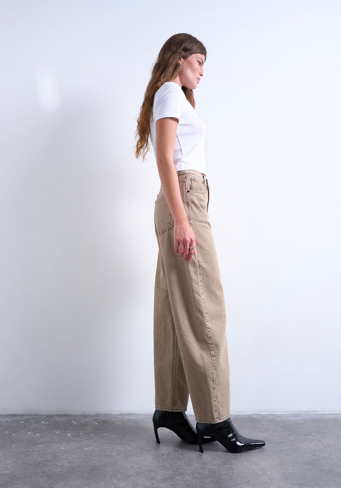 Topshop Brianna Barrel Jeans - Beige Denim 3 Shaws Department Stores